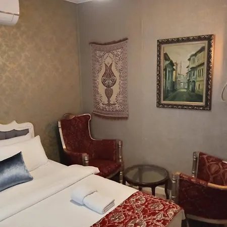 2 Bedroom Ground Floor Great Location Apartment *